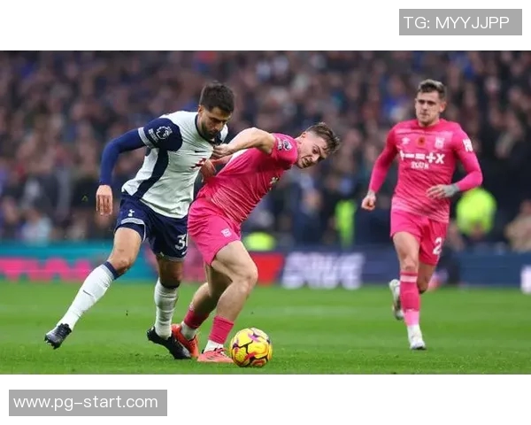 西甲激战热刺险胜切尔西点球大战精彩瞬间引燃全场热情